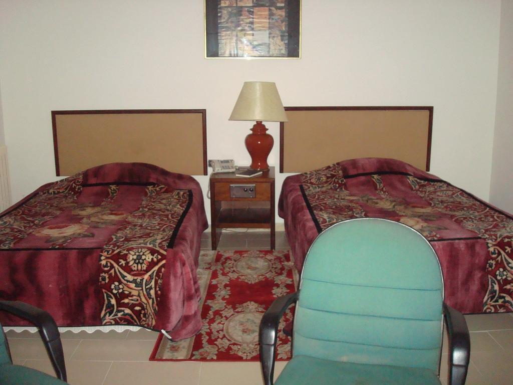 Dove Hotel Amman Room photo